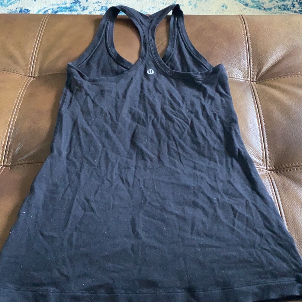 Like new lululemon workout tank - Picture 2 of 2